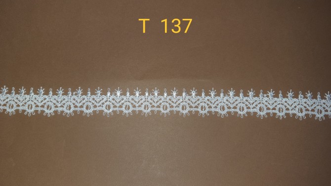 T 137